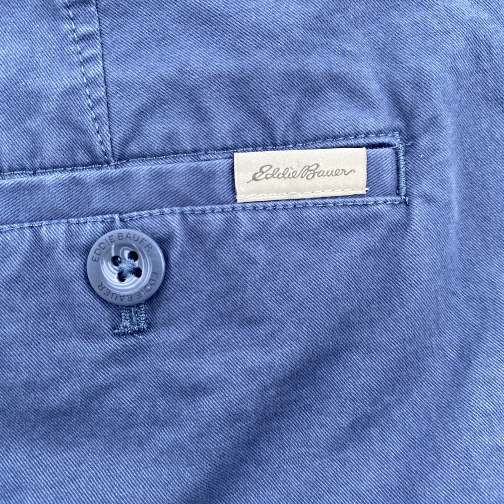 Eddie Bauer Legendwash Stretch Shorts Women 18 Blue Curvy Outdoor Chino Coastal - Picture 12 of 12
